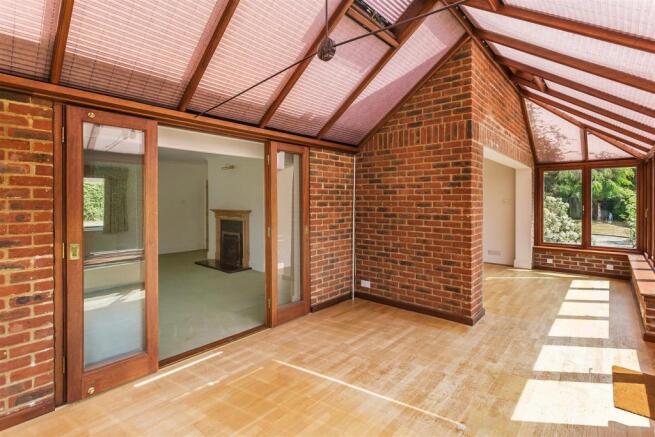 house. estate agency Dunsfold The Chestnuts