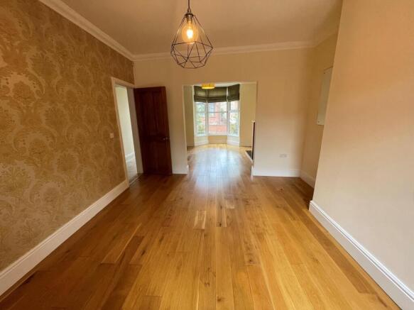 2 bed Terraced to rent Image 7