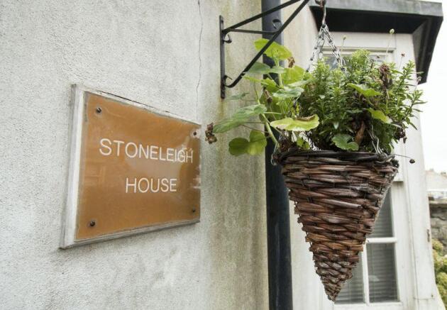 Stoneleigh House
