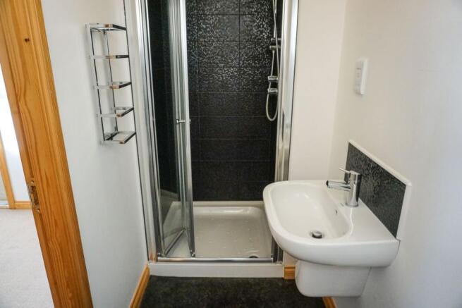 Master En-suite