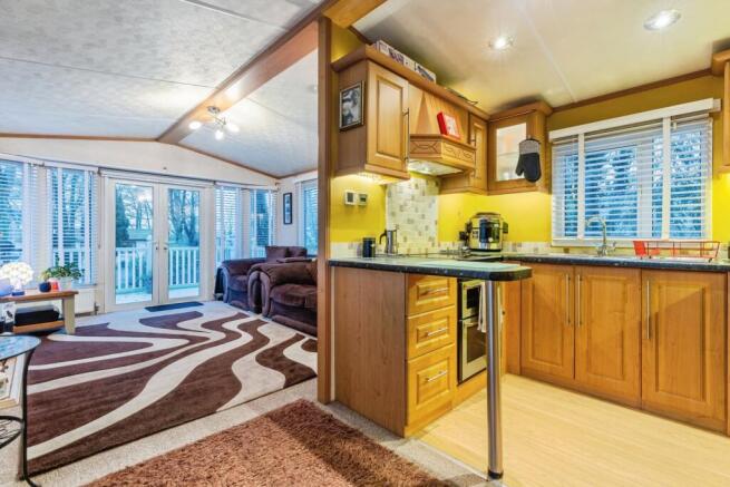 2 bed Bungalow for sale Image 5