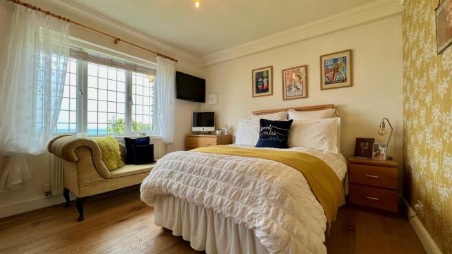 BED 3