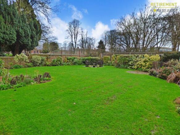 COMMUNAL GARDEN