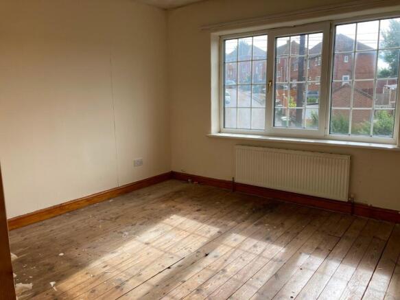 2 bed Semi-Detached for sale Image 5