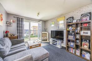 Flat 7, 32, Billys Copse, Havant PO9 5DJ