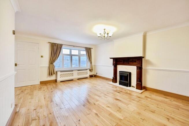 3 bed Bungalow for sale Image 5