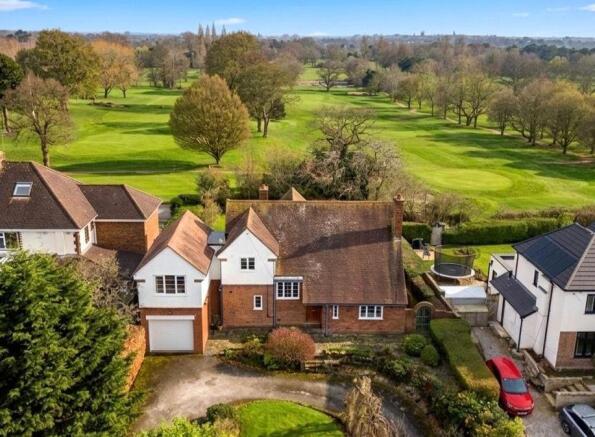 VIEW TO REAR - DRONE