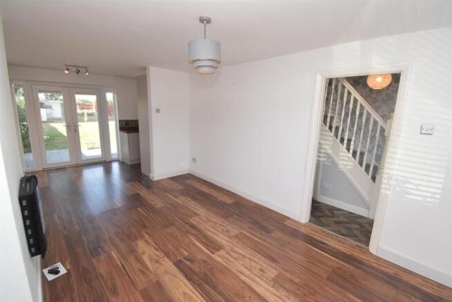 Lounge/dining room