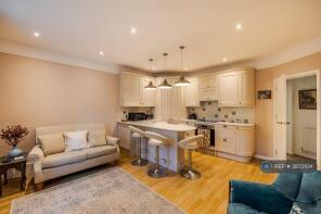 Flat 12, Oakhill Court, Upper Richmond Road, London SW15 2QH