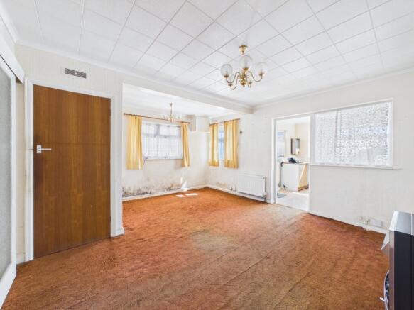 Sitting/Dining Room