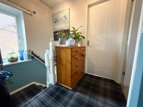 FIRST FLOOR LANDING AND STAIRS