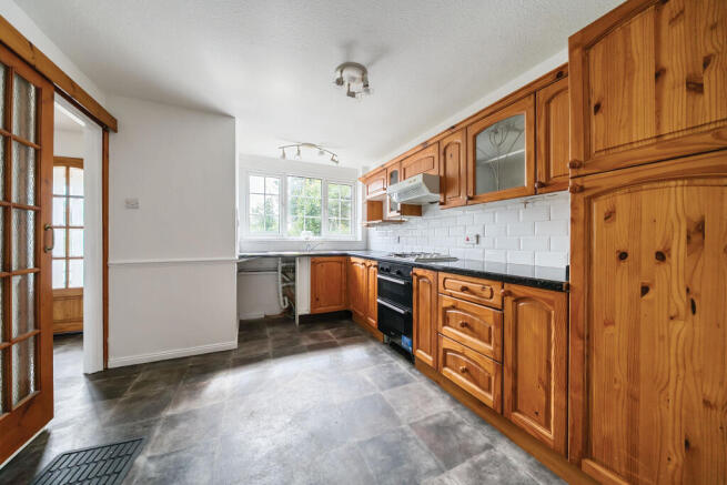 Kitchen / Breakfast Room