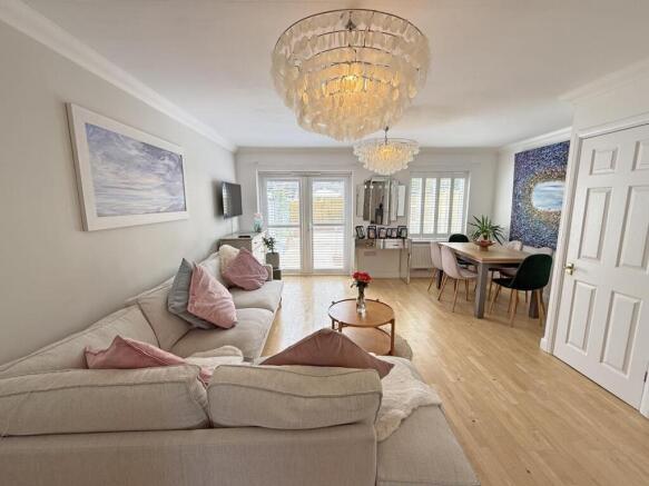 Temeraire Road 35 - Living Room Front.jpg