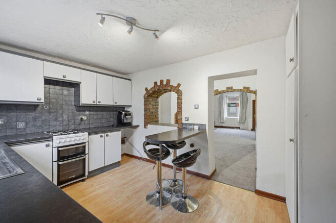 2 bed Terraced for sale Image 7