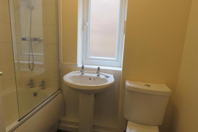 Bathroom.JPG
