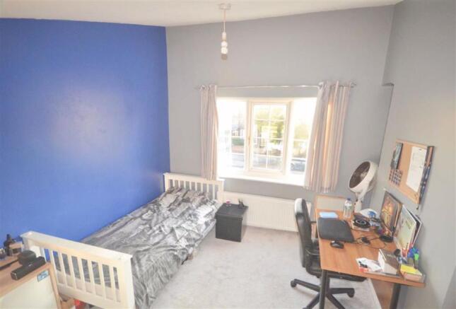 Bedroom 2: