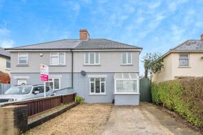 5, Laburnum Road, Pinehurst, Swindon SN2 1QY