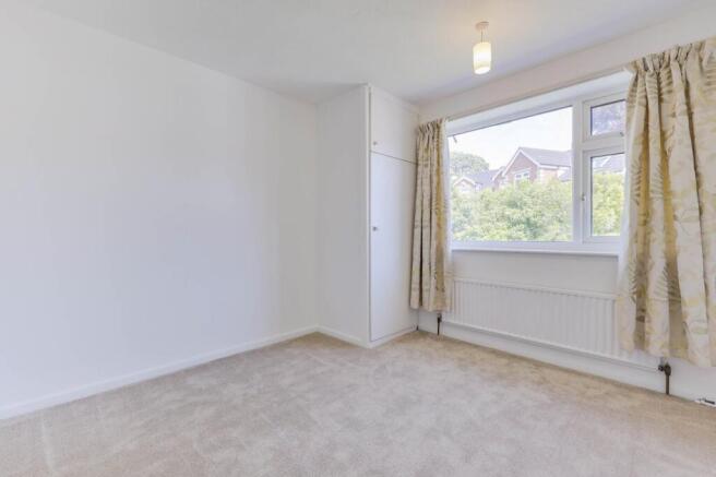 3 bed Terraced for sale Image 9