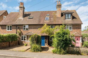 11, Hazelbank Cottages, The Street, Ewhurst, Cranleigh GU6 7RH