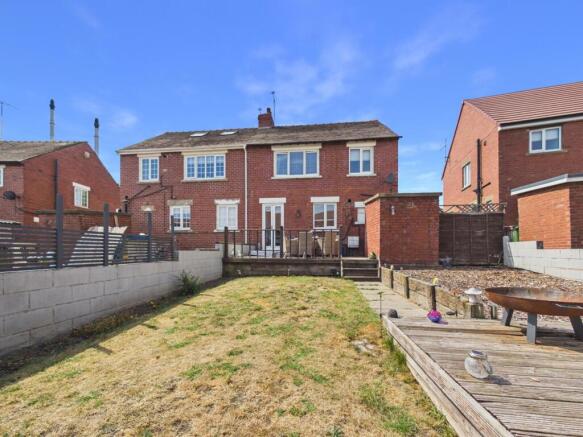 3 bed Semi-Detached for sale Image 11