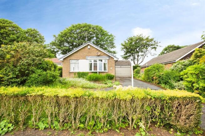 3 bed Detached Bungalow for sale Image 12