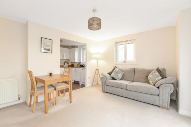 16E Saw Mill Court, Bonnyrigg, EH19 3GR photo 4