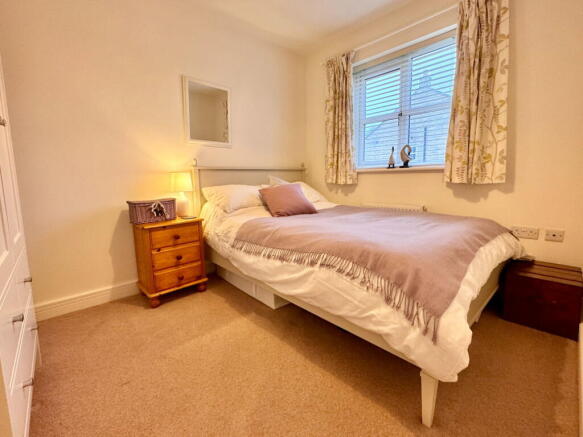 3 bed End of Terrace for sale Image 8