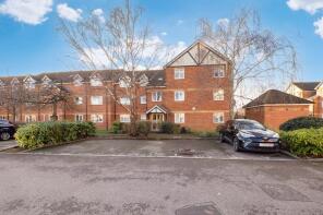 Flat 3, 8, Foxglove Way, Wallington SM6 7FJ