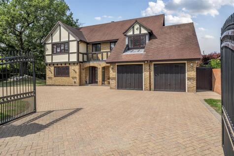 Barberry Way, Blackwater