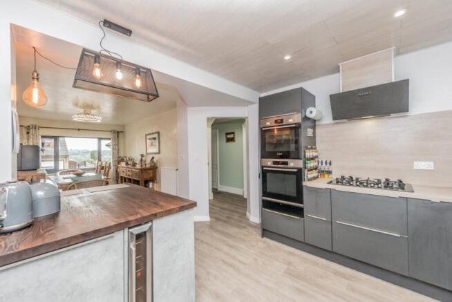 Scott Lane, Gomersal, Cleckheaton, West Yorkshire, BD19 photo 4