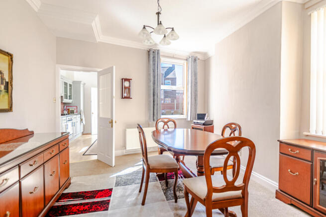 3 bed Semi-Detached for sale Image 7