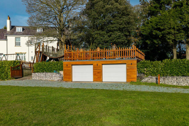 Photo 43