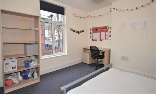 6 bed Terraced for sale Image 6