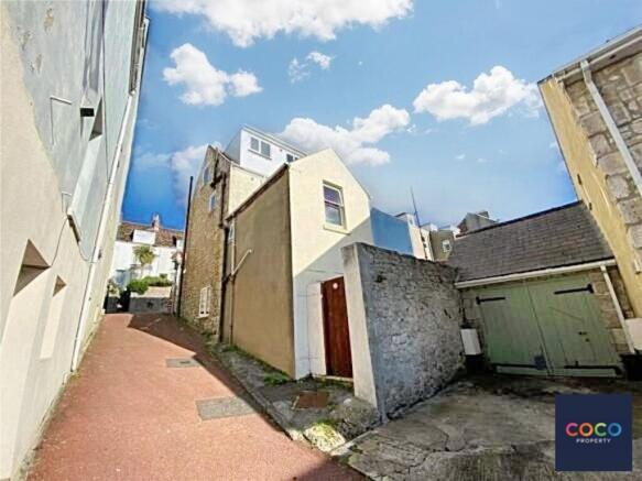 Front Shot King Street