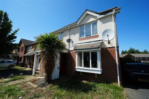 Kelvin Gardens, Croydon