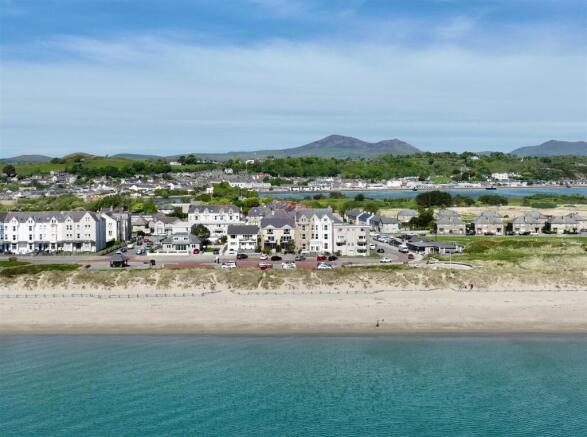 dji_fly_20250503_122624_437_1746261460199_photo.jp