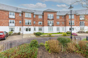 12, Halliwell Crescent, Preston PR4 4BL
