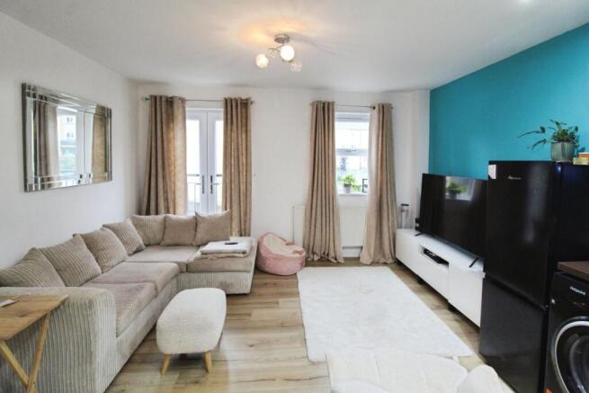 Lounge/Kitchen
