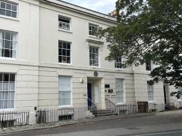 23b, Carlton Crescent, Southampton SO15 2ET