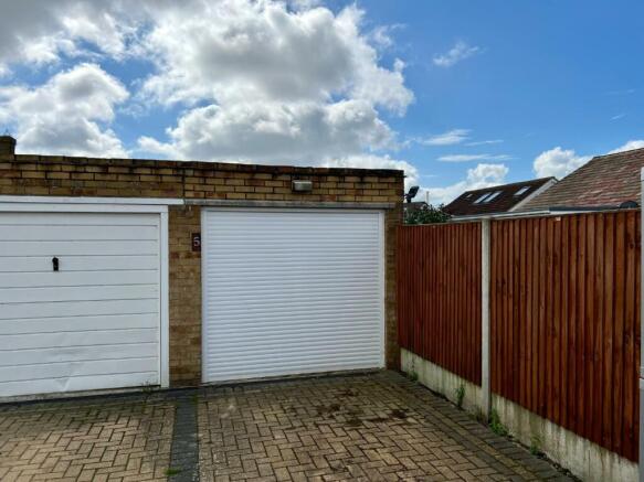 Garage & Parking.jpeg