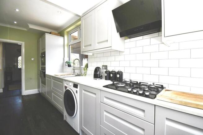 4 bed Terraced for sale Image 4