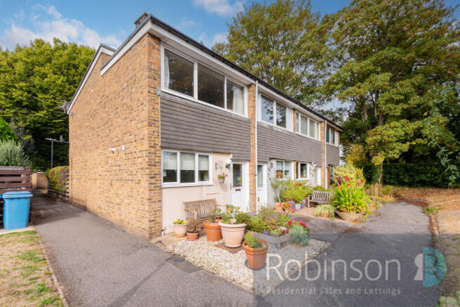 26 Lynton Green-2