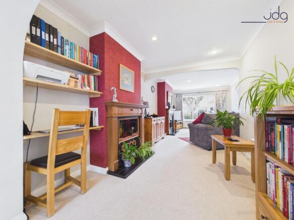 Cosy Lounge with Coal Fire