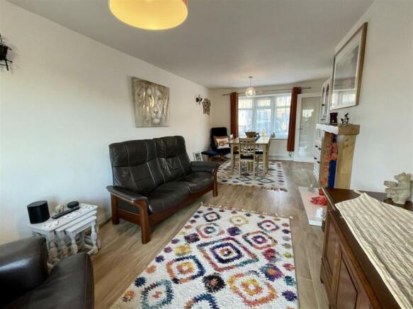 Living/Dining Room