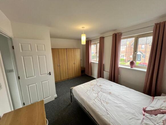 3 bed End of Terrace to rent Image 10