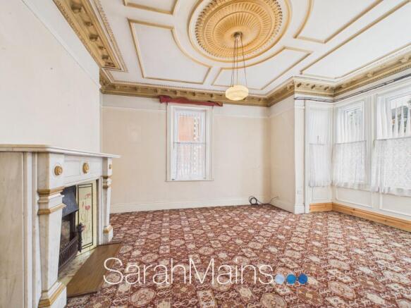 Formal Lounge