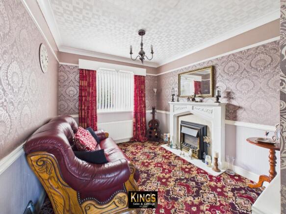 3 bed Semi-Detached for sale Image 5
