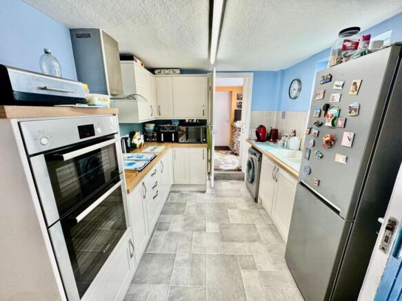 Fitted Kitchen