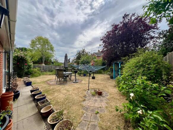 Garden (2)