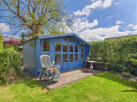 Large Sunny Garden